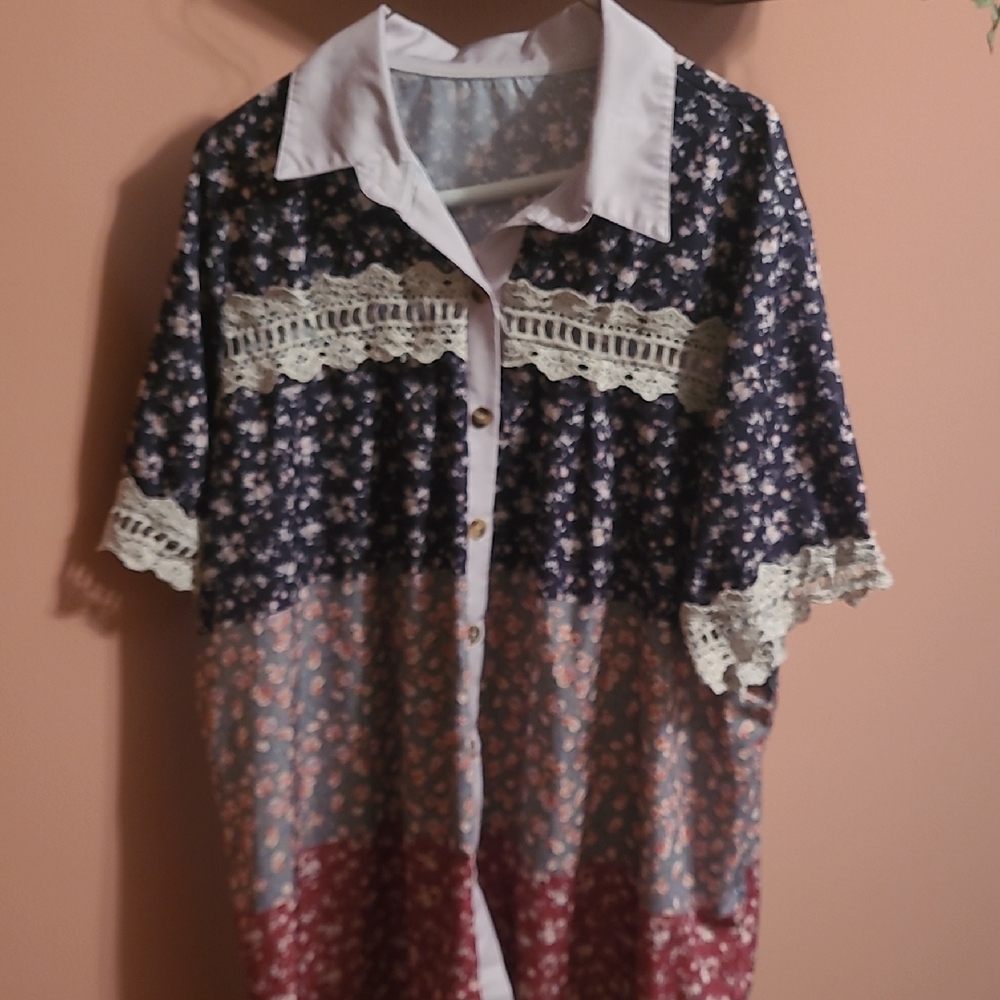 Floral Patchwork Blouse with Lace Trim